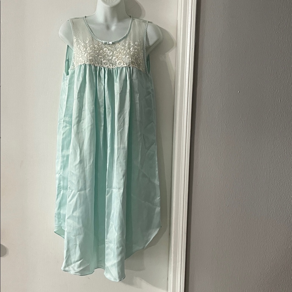 CHRISTIAN DIOR x SAKS FIFTH AVENUE x VINTAGE Satin lace night gown in aqua teal